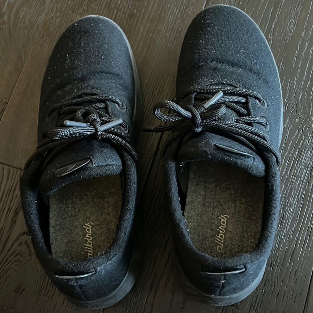 Natural Black (Black Sole) Mens Wool Runners from All Birds size 11. Great cond
